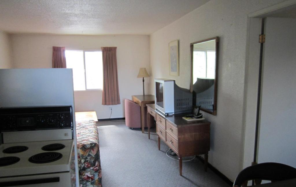 Brothers Inn Motel Prince George Szoba fotó